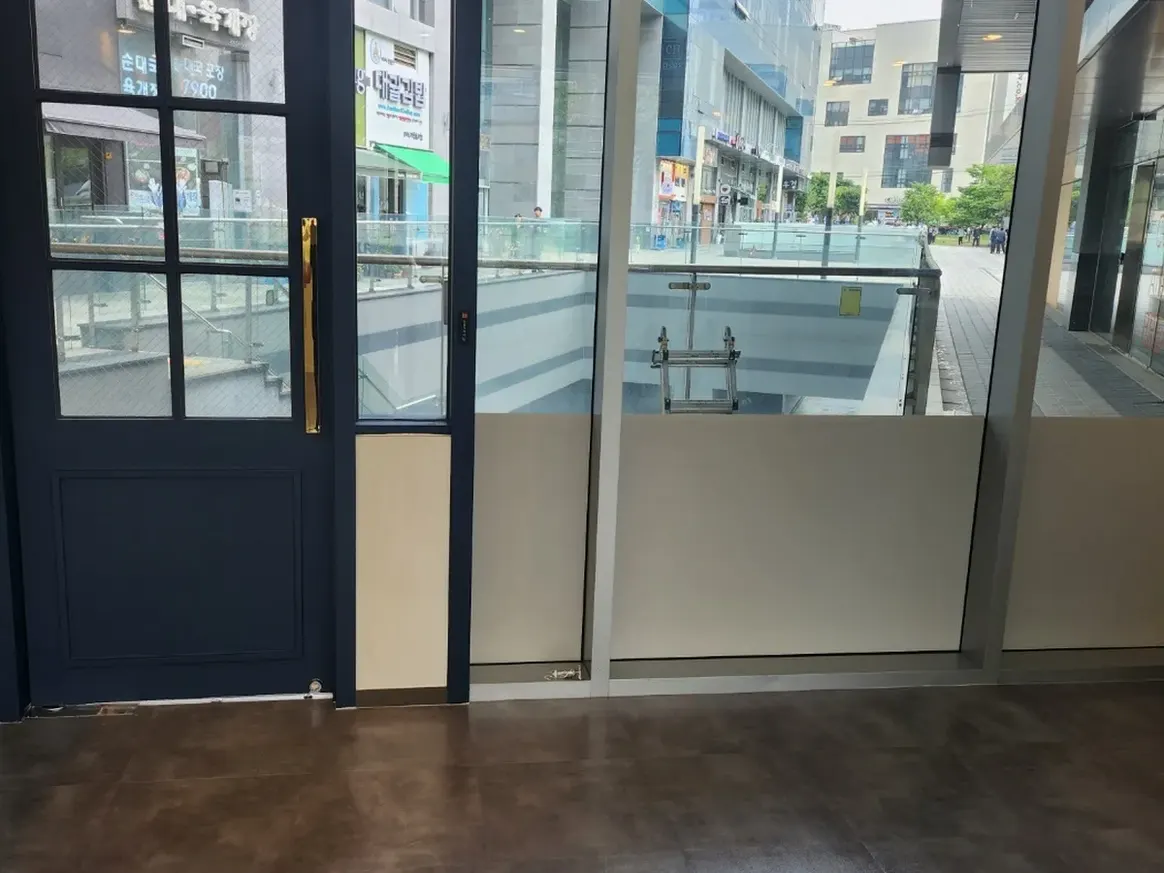 안성시 미양면 점포 카운터 검사실 위생청소 사례 - 행진크린